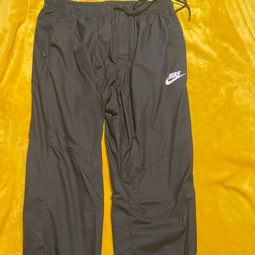 Nike black windbreaker pants XL